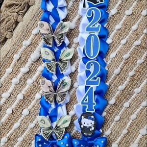 Hello Kitty Graduation Lei